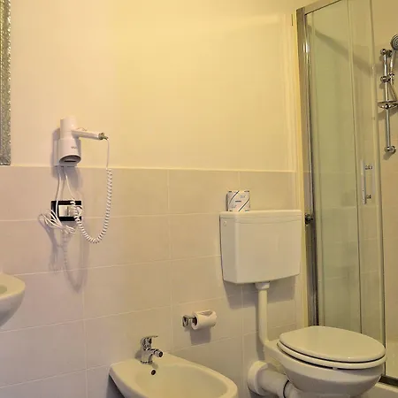 Loggia Del Gattopardo Bed & Breakfast 2*
